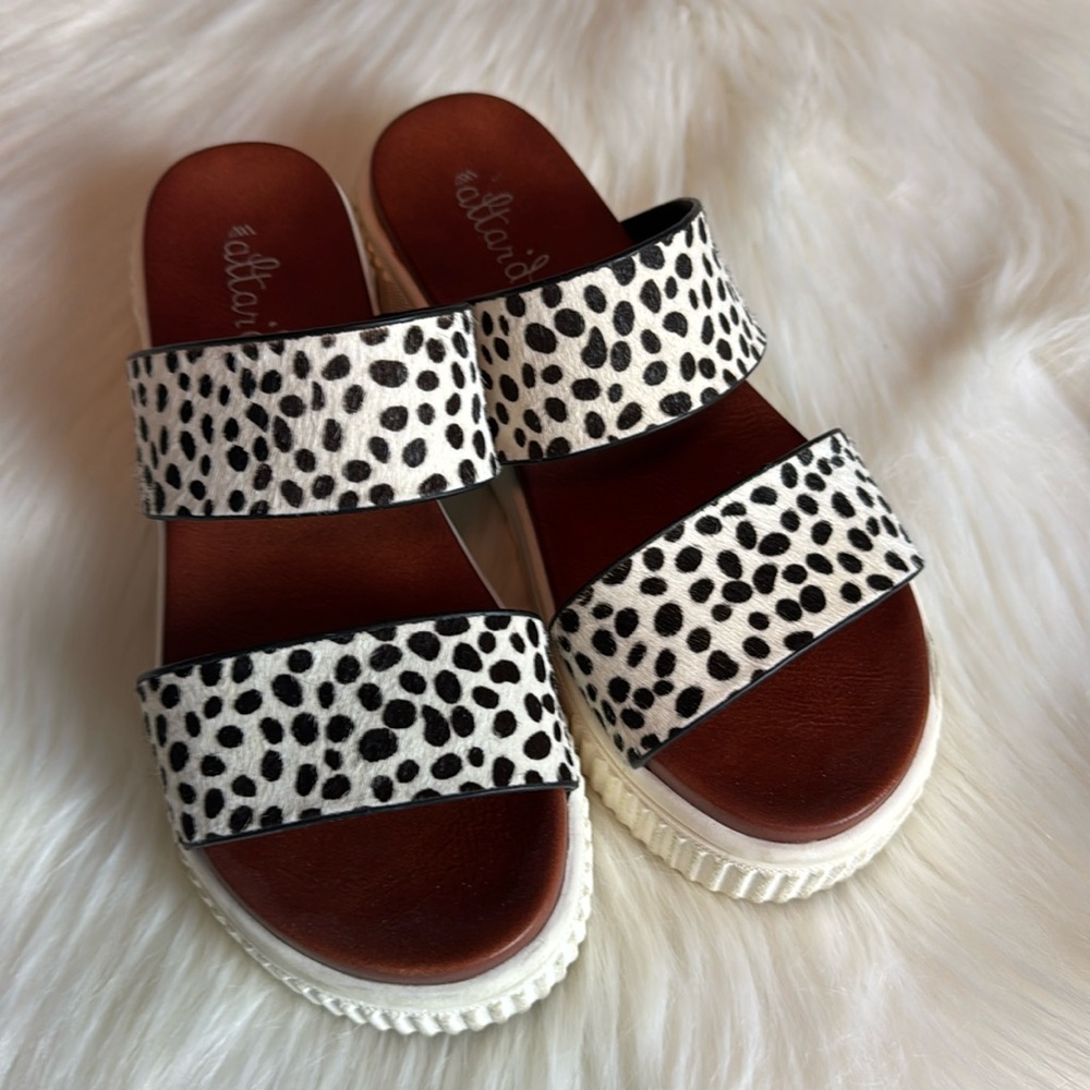 Altar'd State Leather Upper Chunky Leopard Sandals Size 6 Platform Polka Dot